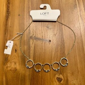 NWT LOFT Five Circle Gold Necklacee